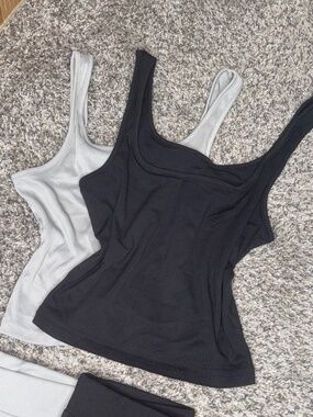 SHEIN Ribbed Activewear Sets Tank + Leggings Black & Gray Size S